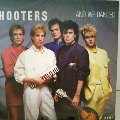 SINGLE / Hooters* – And We Danced