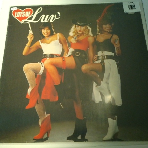 LP / Luv' – Lots Of Luv'