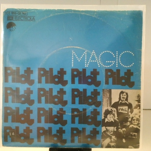 SINGLE / Pilot – Magic