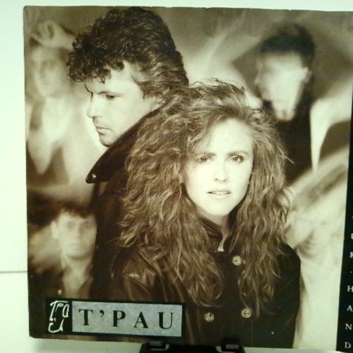 SINGLE / T'Pau – China In Your Hand