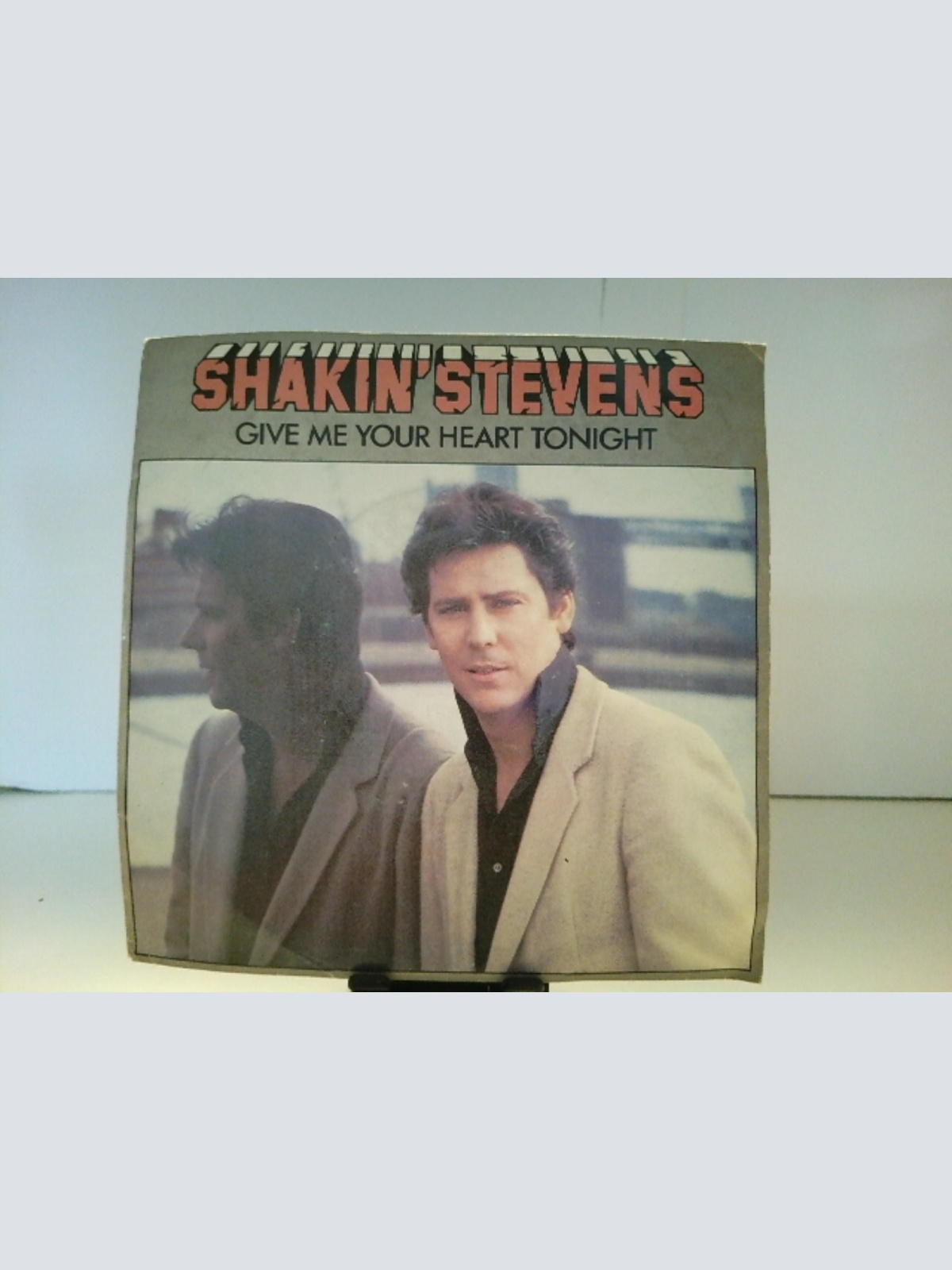 SINGLE / Shakin' Stevens – Give Me Your Heart Tonight