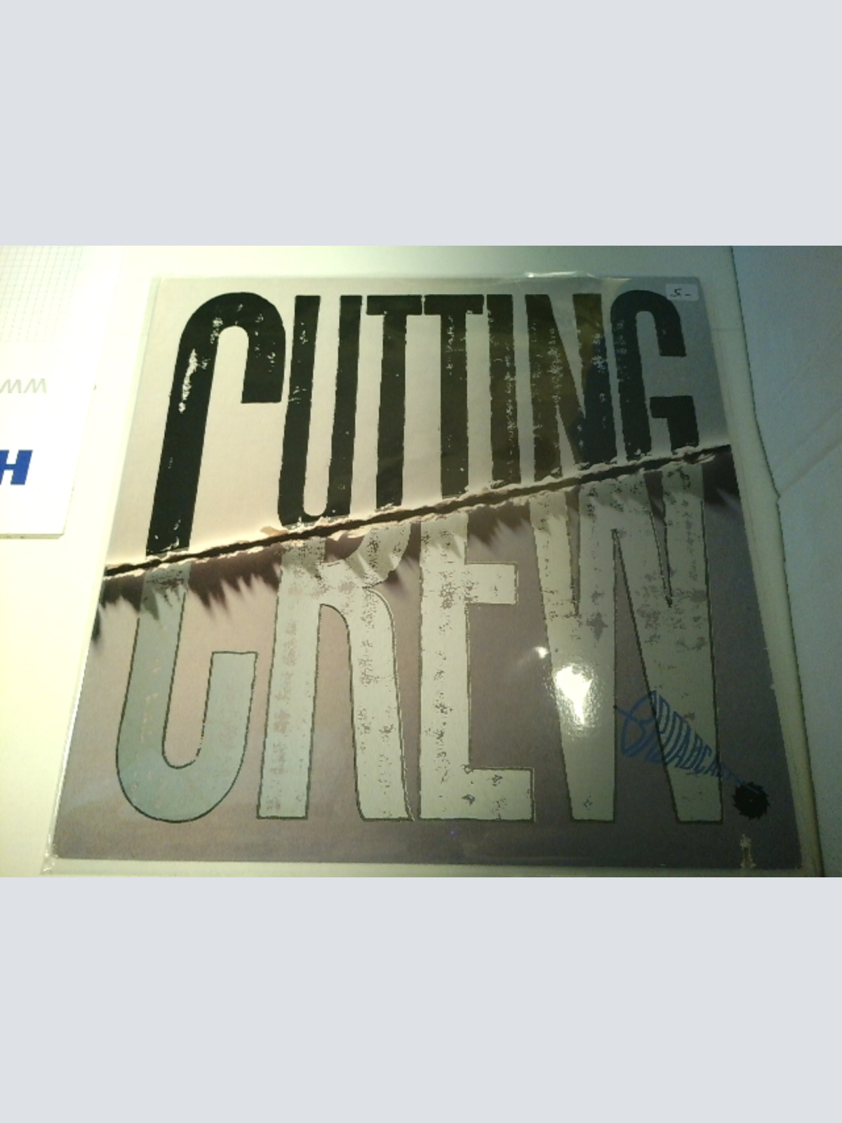 LP / Cutting Crew – Broadcast