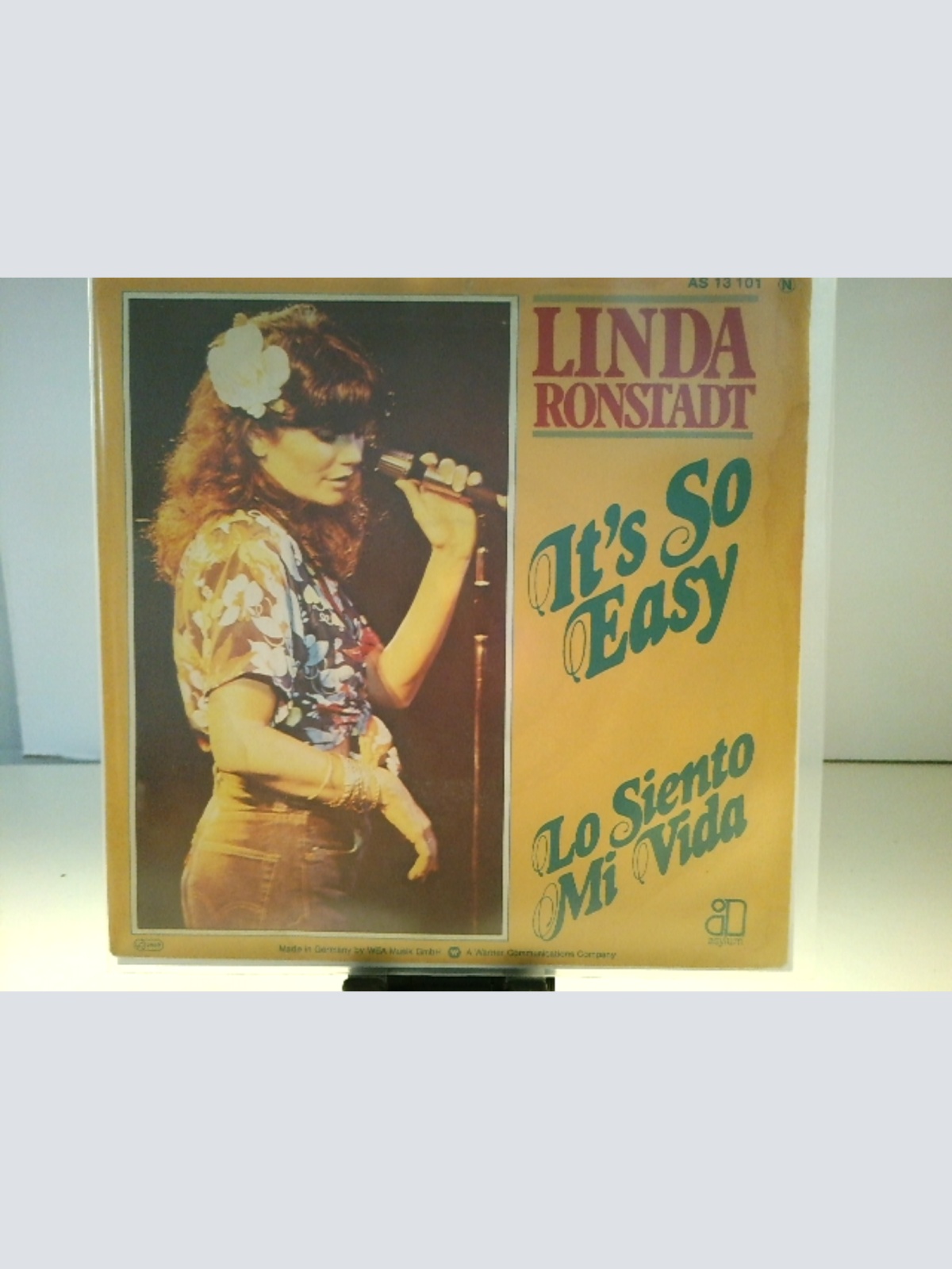SINGLE / Linda Ronstadt – It's So Easy