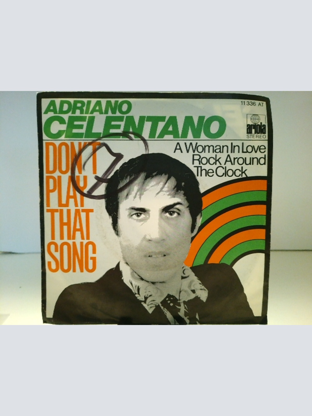 SINGLE / Adriano Celentano – Don't Play That Song