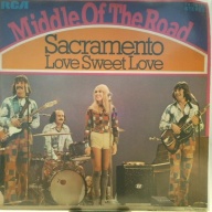 SINGLE / Middle Of The Road – Sacramento