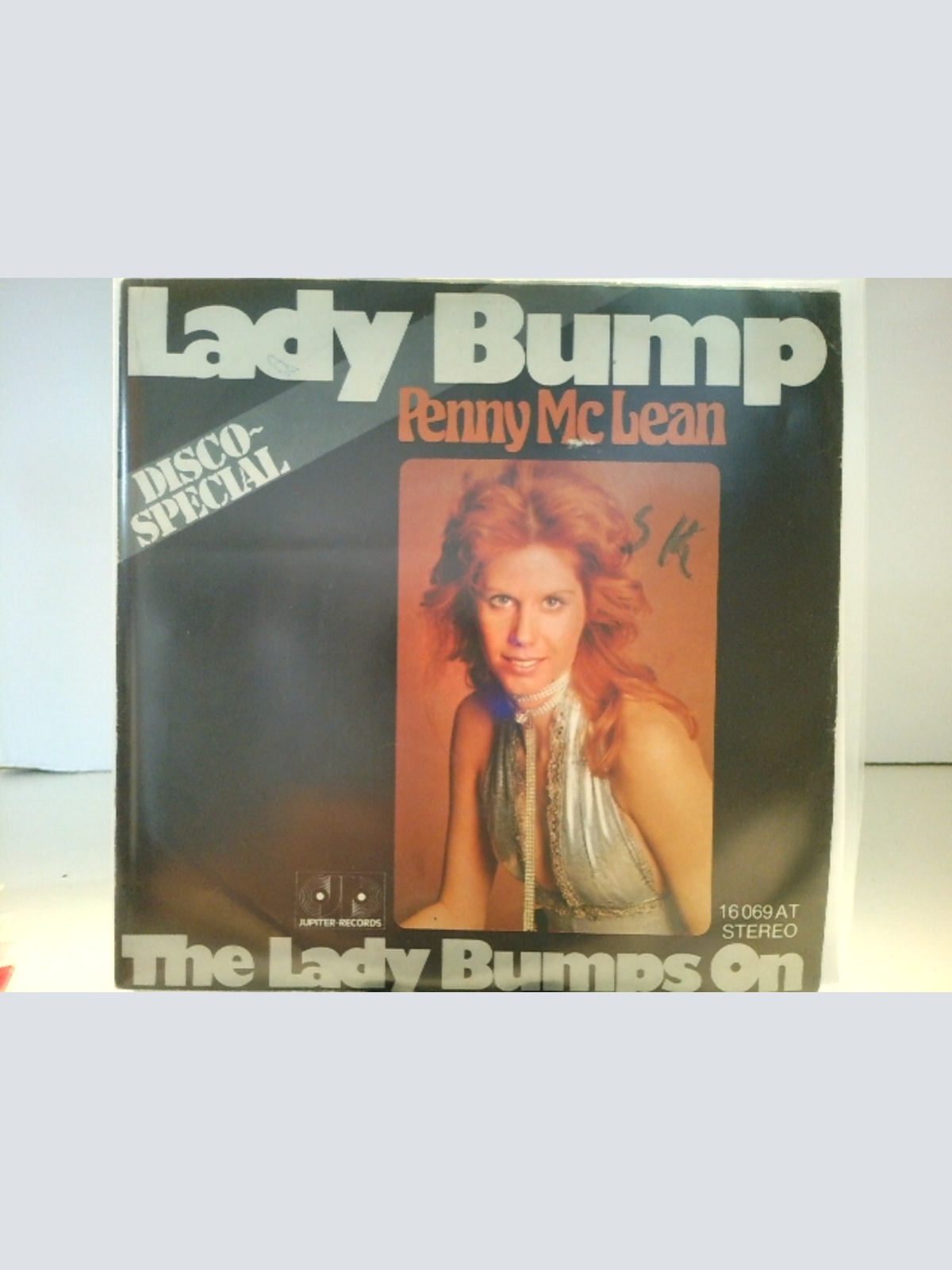SINGLE / Penny McLean – Lady Bump