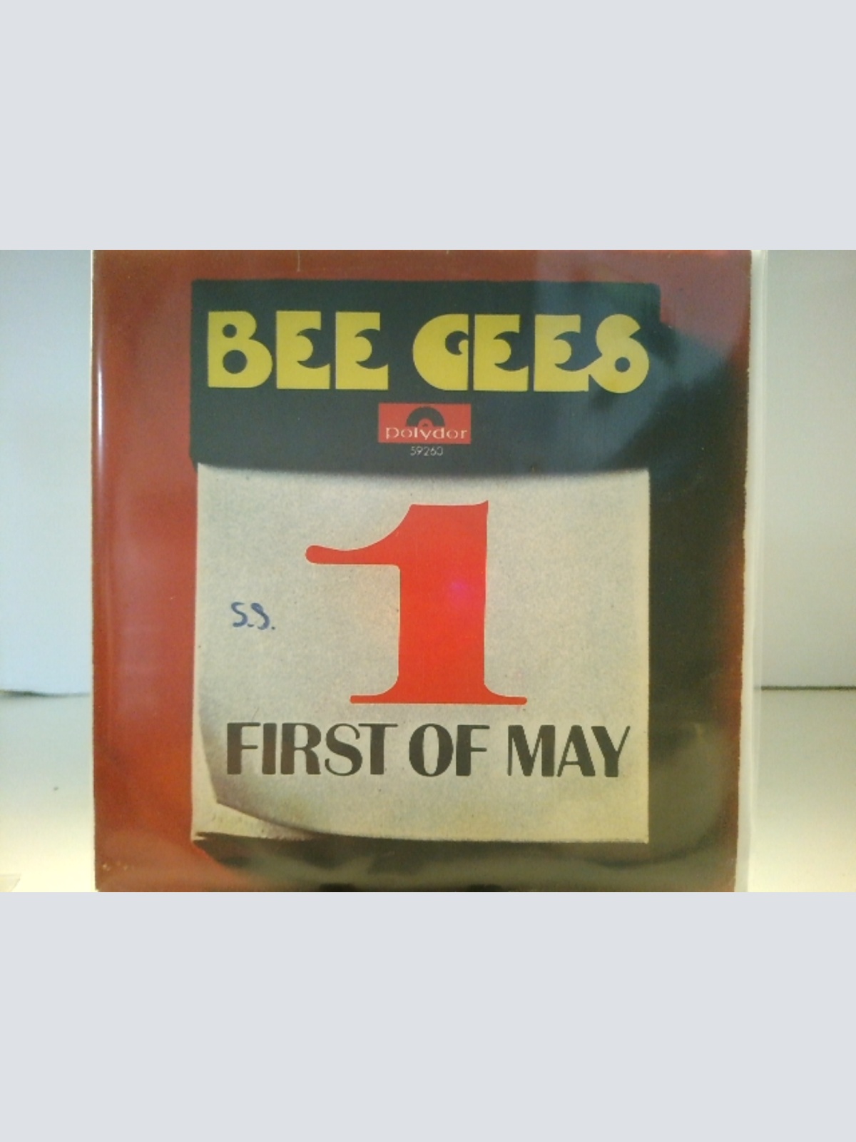 SINGLE / Bee Gees – First Of May