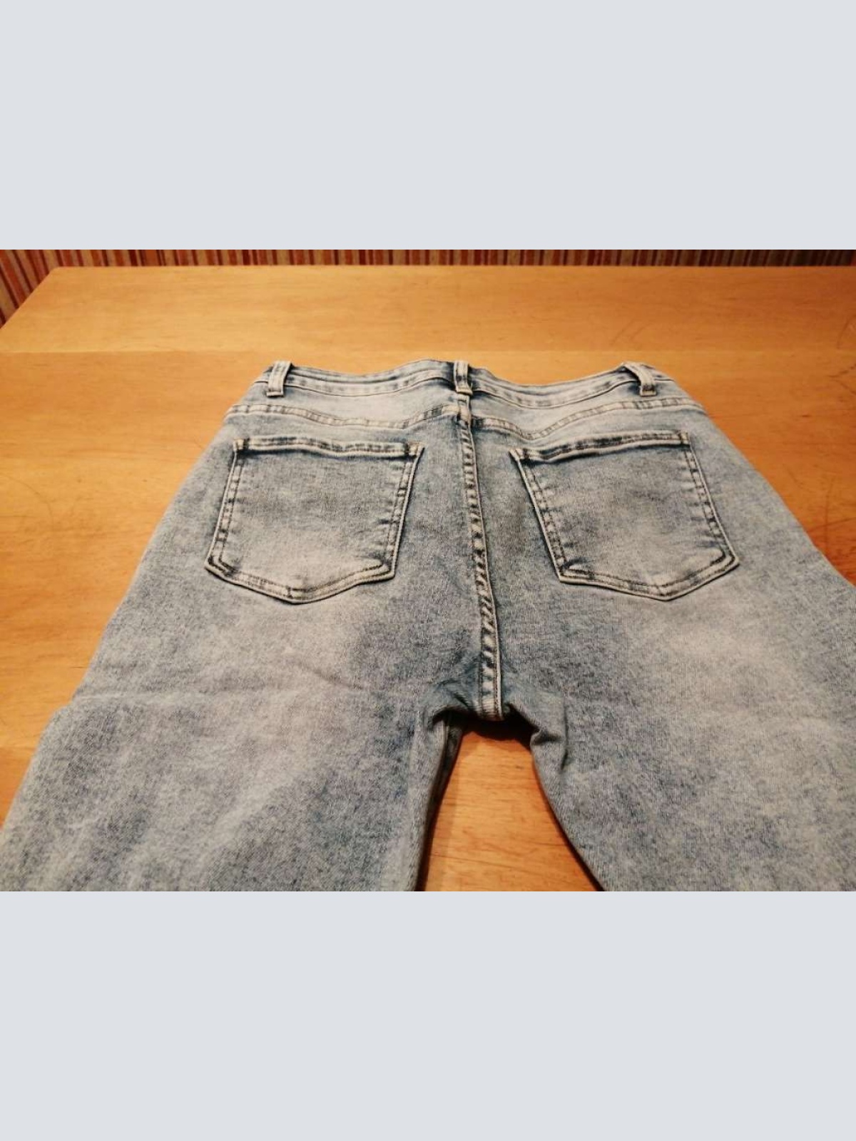 Sehr schöne Strech Jeans von Denim in gr. XL abzugeben.