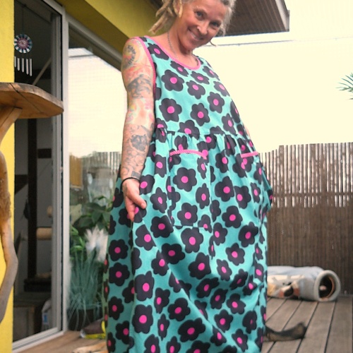 Schürzenkleid Hippie Ethno Goa Elfen türkis mit Blumen Einheitsgröße