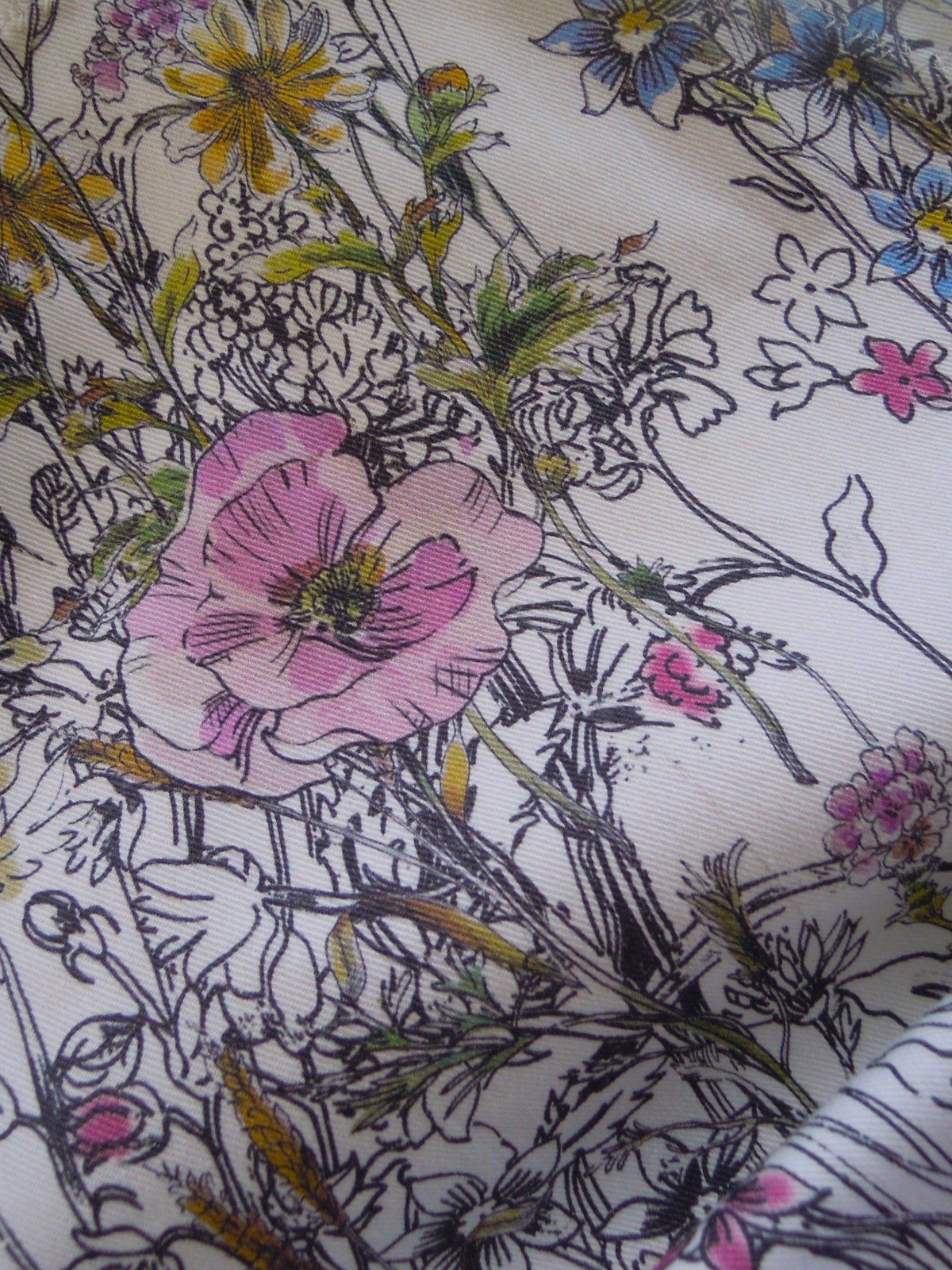 Latzkleid Zipfelkleid mit Blumenmotiv Boho Hippie Ethno Einheitsgröße