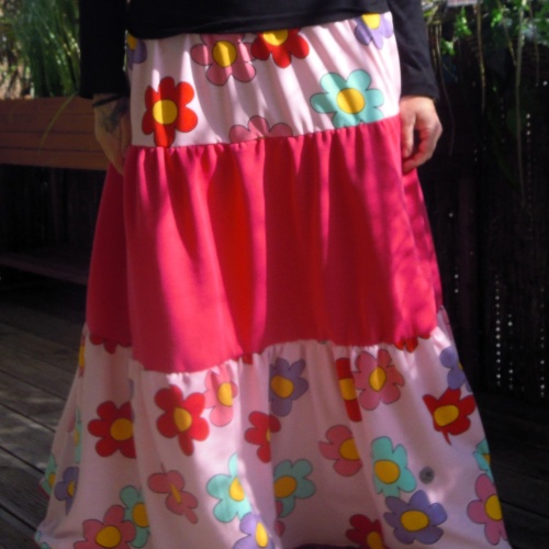 Maxi.-Stufenrock Blumen Hippie, Goa, Elfen, Alternativ Mode Kunterbunt Einheitsgröße