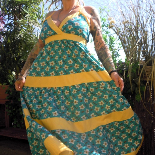 Sommerkleid Maxikleid türkis/gelb mit Blumenmuster