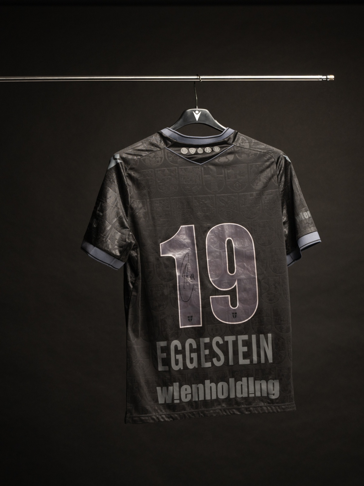 Austria Wien Matchworn Bezirkstrikot EGGESTEIN