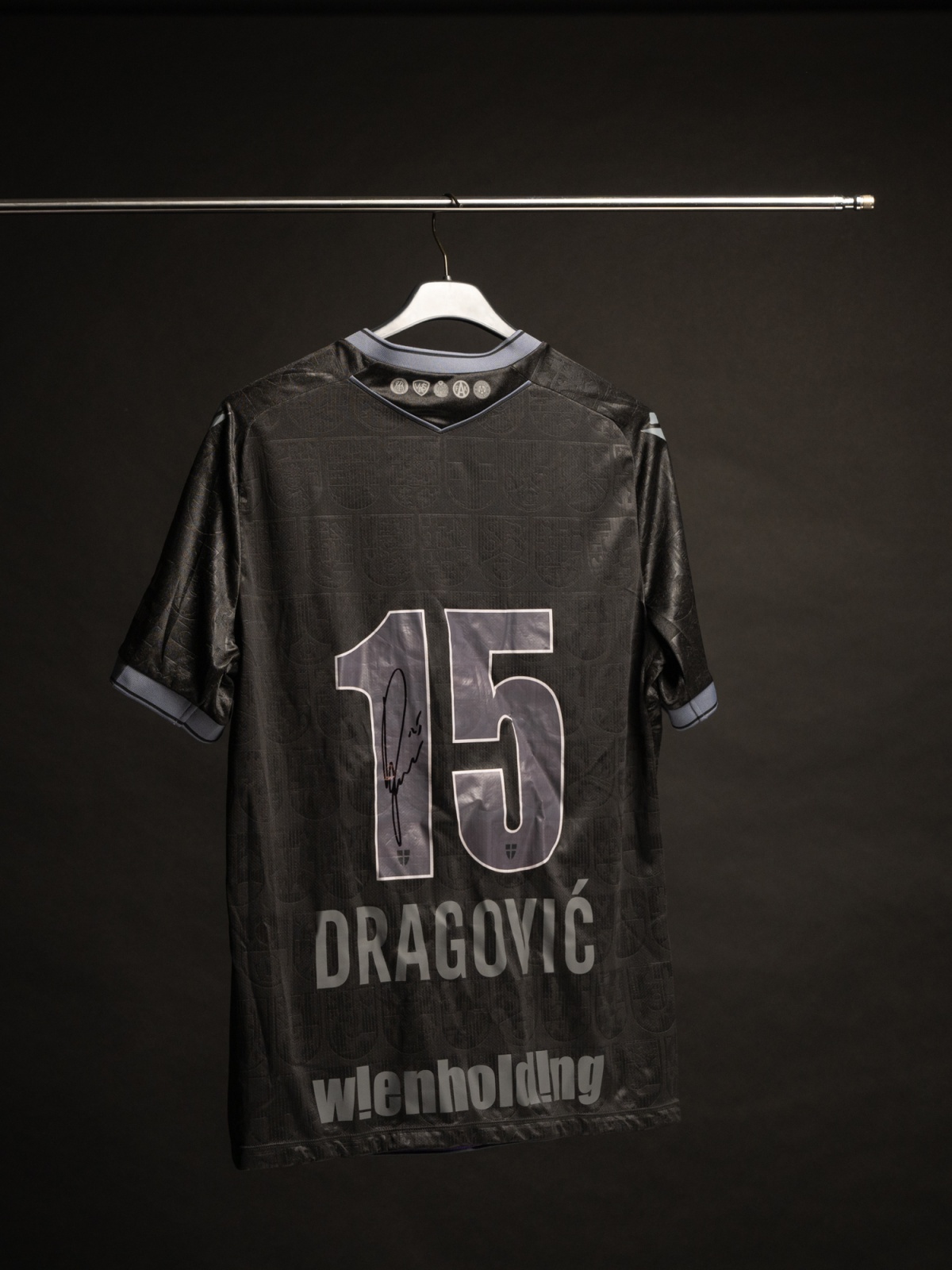 Austria Wien Matchworn Bezirkstrikot DRAGOVIĆ
