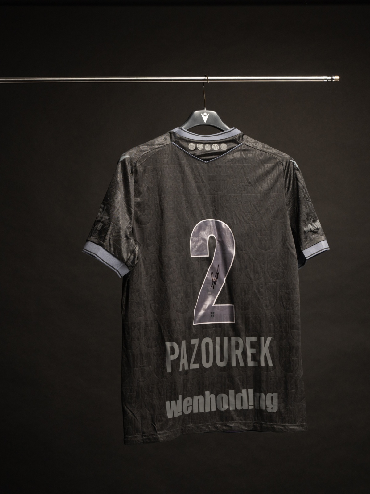 Austria Wien Matchworn Bezirkstrikot PAZOUREK