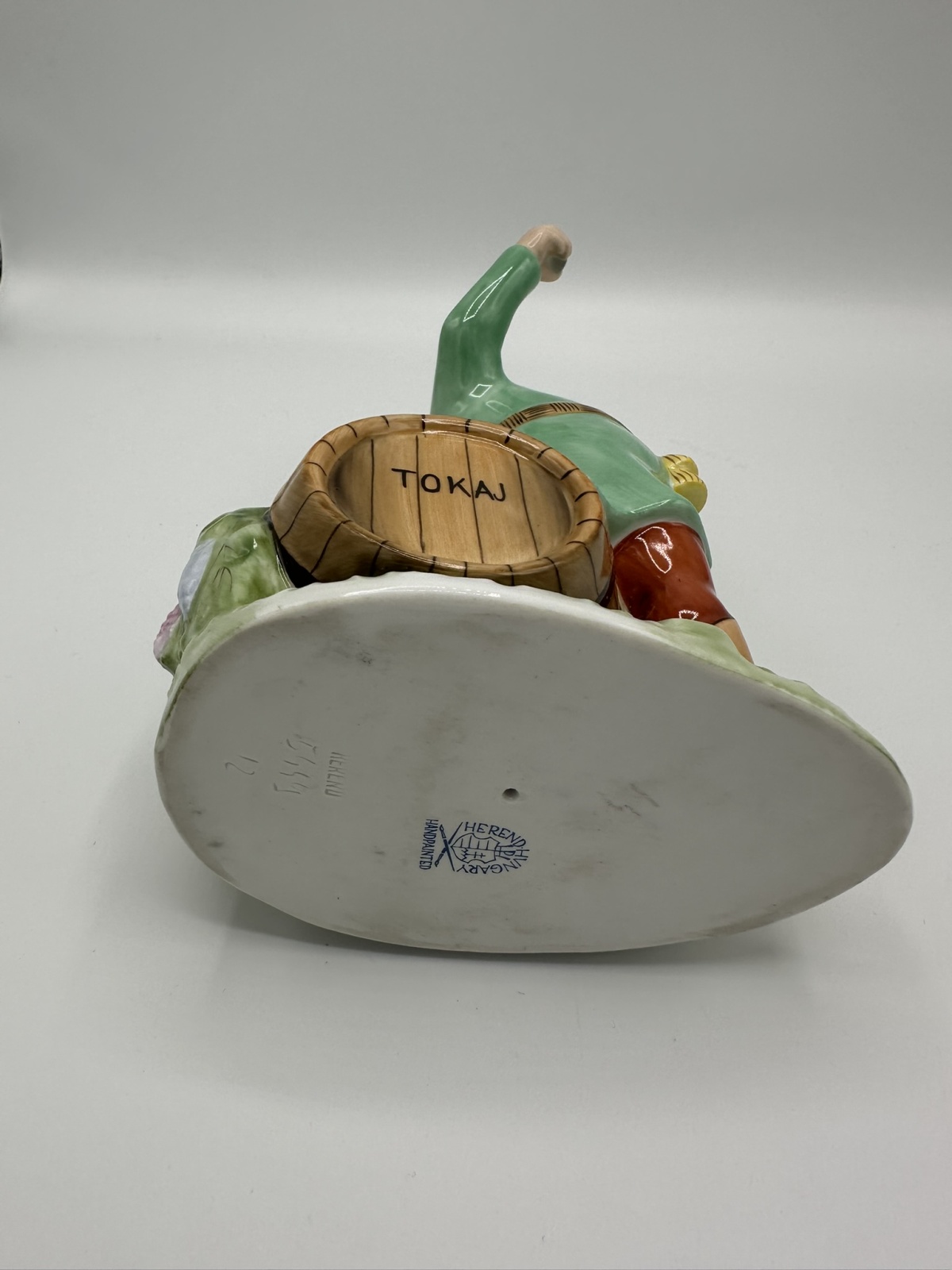 Herend „Prostender Ungar“