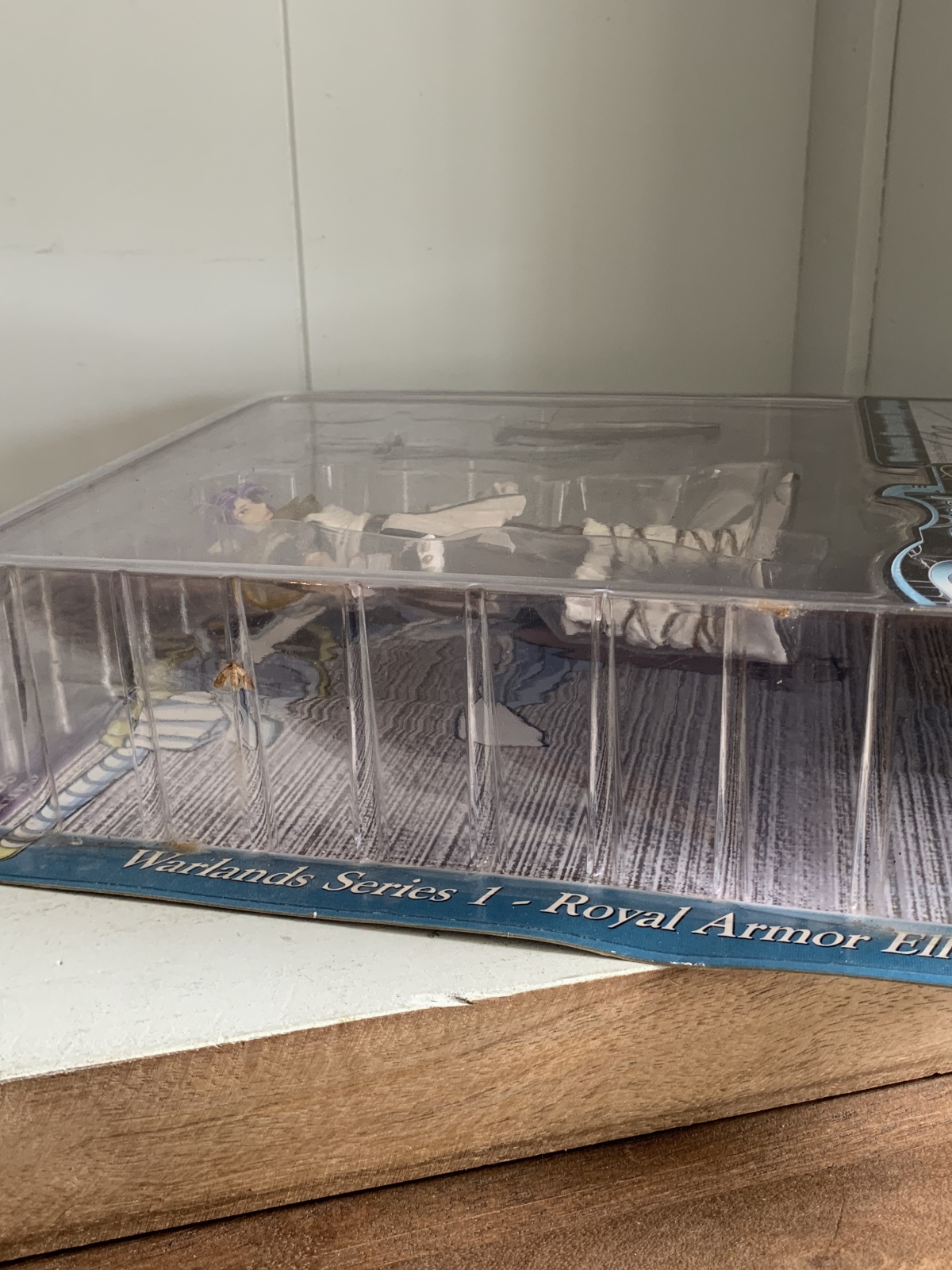 DREAMWAVE - Item#95004-S (Asst.#95100)SIGNED by PAT LEE Limited-Warlands Royal Armor Ellessa Vintage 2000