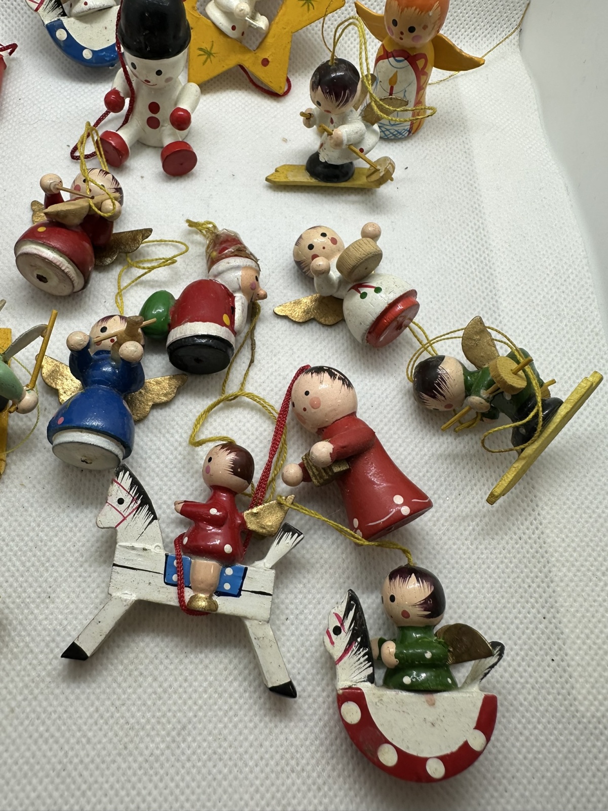 Konvolut alter Holzschmuck aus dem Erzgebirge