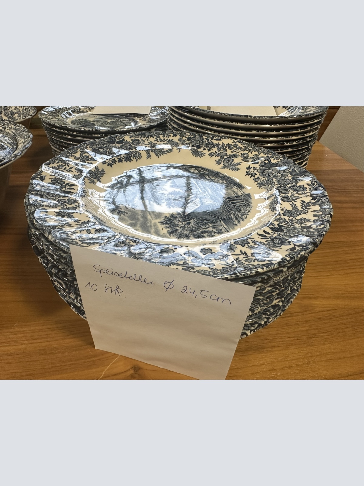 Wunderschönes Johnson Bros "Mill Stream" Sammelgeschirr 40-teilig