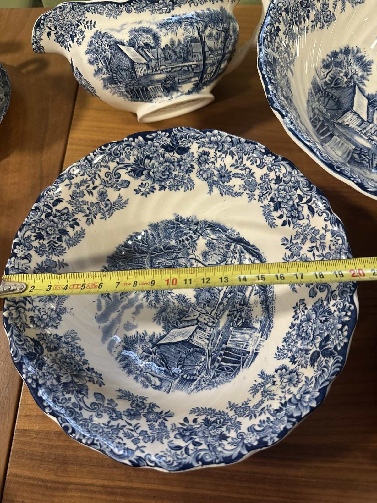 Wunderschönes Johnson Bros "Mill Stream" Sammelgeschirr 40-teilig