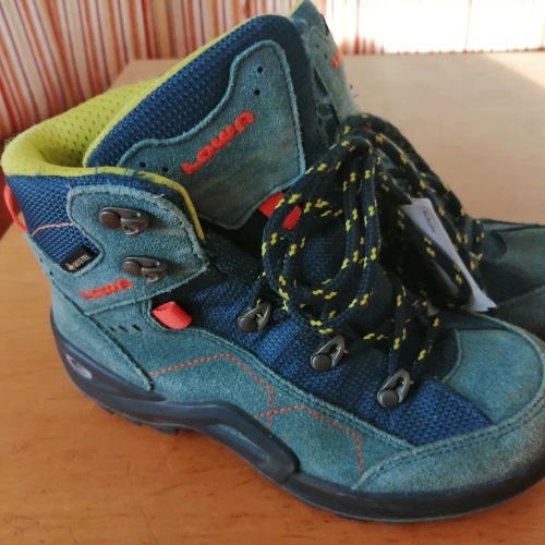 Trekking wanderschuhe Lowa gr. 33