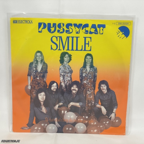 SINGLE / Pussycat – Smile