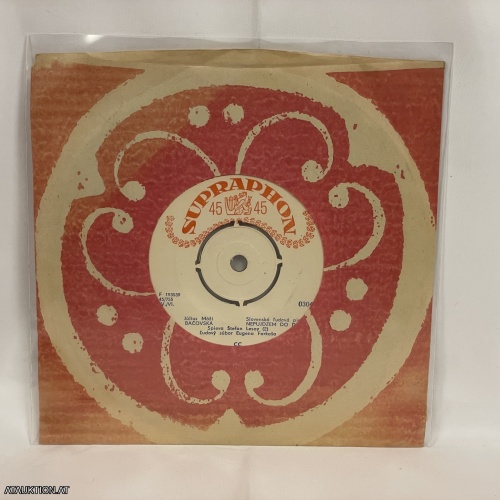 SINGLE / Ľudový Súbor Eugena Farkaša – Rosa / Čože To Tam Šustí / Bačovská / Nepujdzem Do Domu