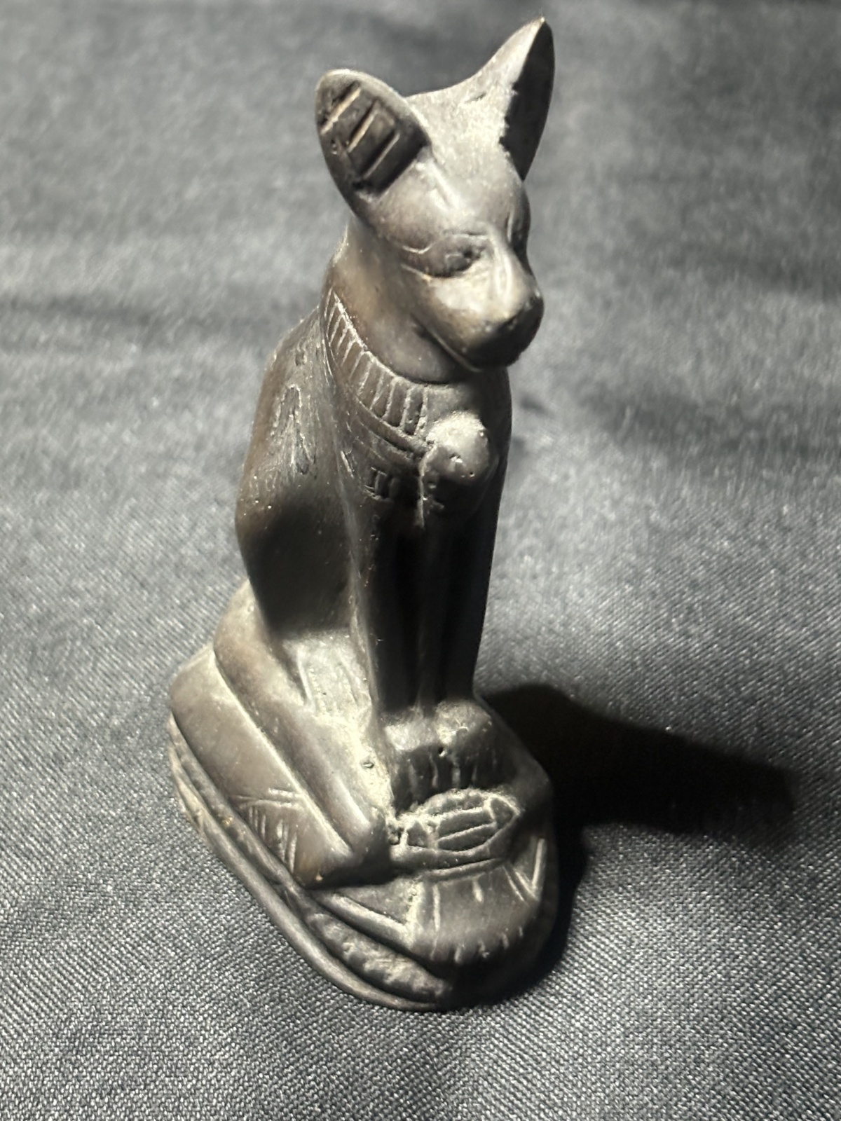 Vintage sitzende Katzenfigur, Ägypten