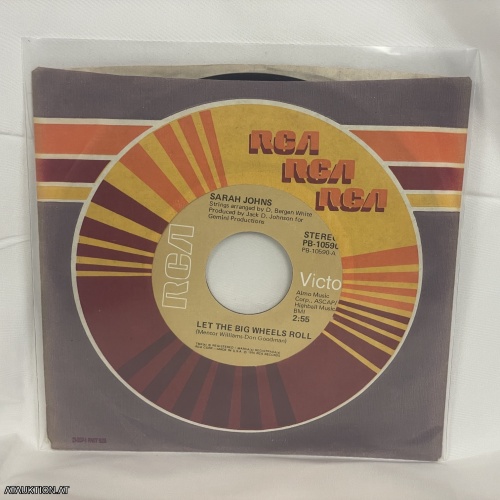 SINGLE / Sarah Johns – Let The Big Wheels Roll