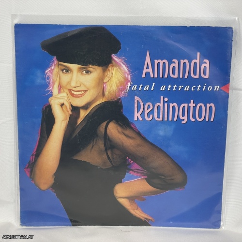 SINGLE / Amanda Redington – Fatal Attraction