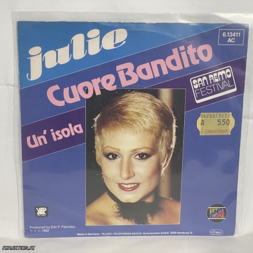 SINGLE / Julie – Cuore Bandito