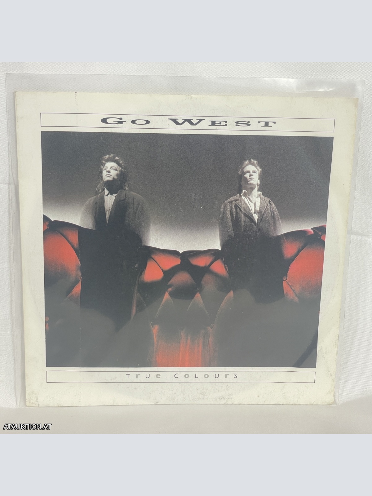 Jugendstil Brosche mit einem Stein