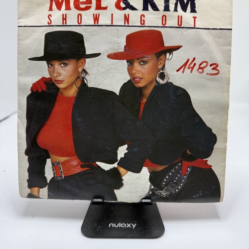 Single / Mel & Kim – Showing Out