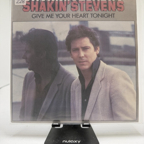 Single / Shakin' Stevens – Give Me Your Heart Tonight