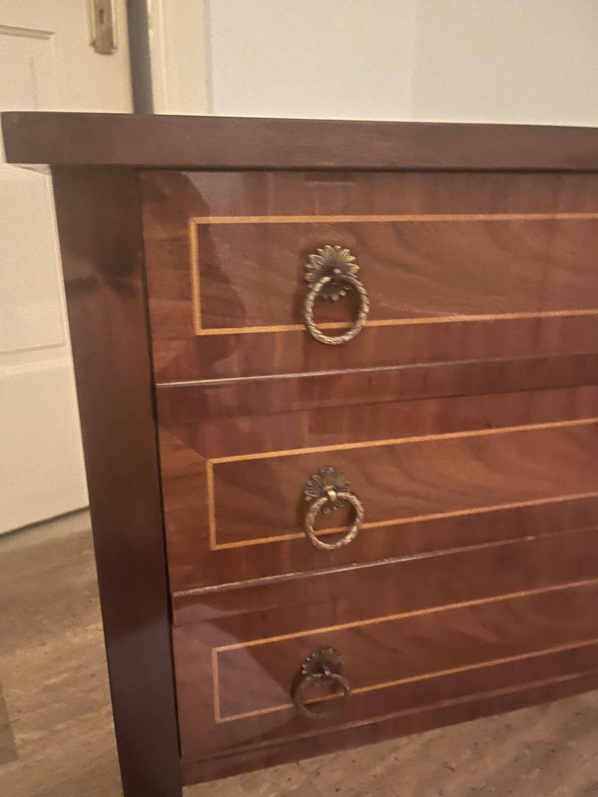 Schöne kleine Kommode / Kasterl mit 3 Lade (21)