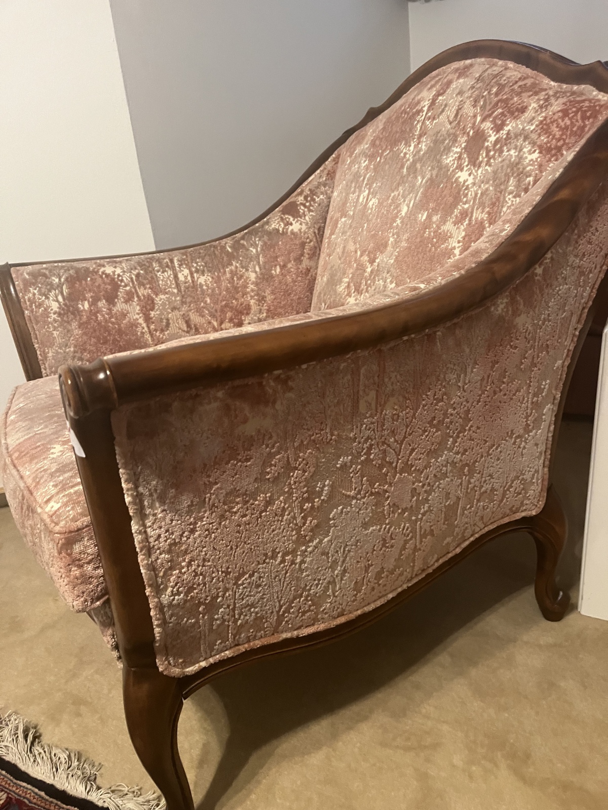 Schönes 3er Sofa und Fauteuil (15,17)