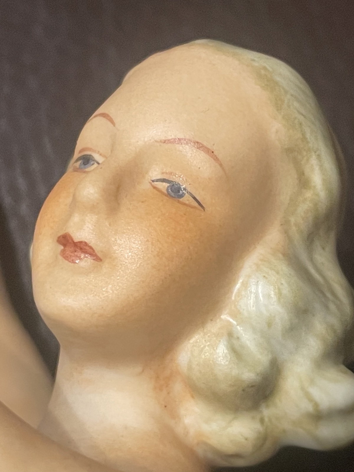 Erotische Tänzerin/Ballerina - Porzellanfigur