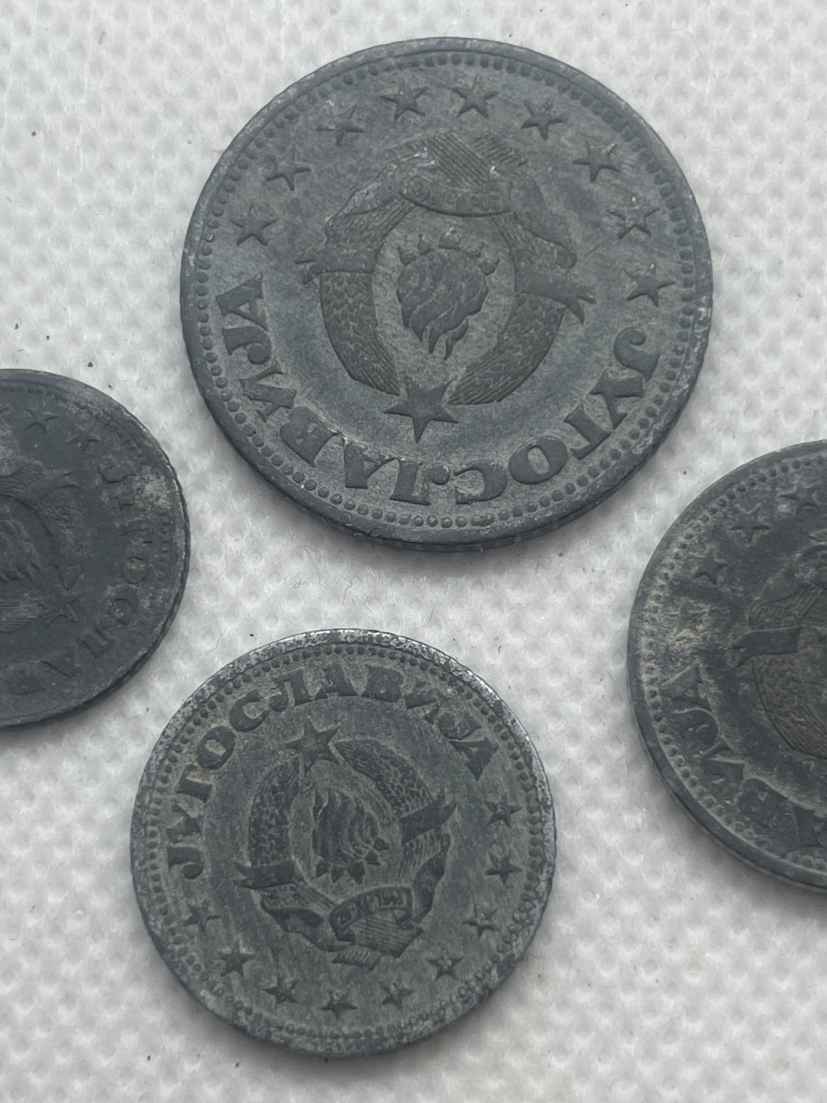 4 alte jugoslawische Münzen von 1945 - Dinara