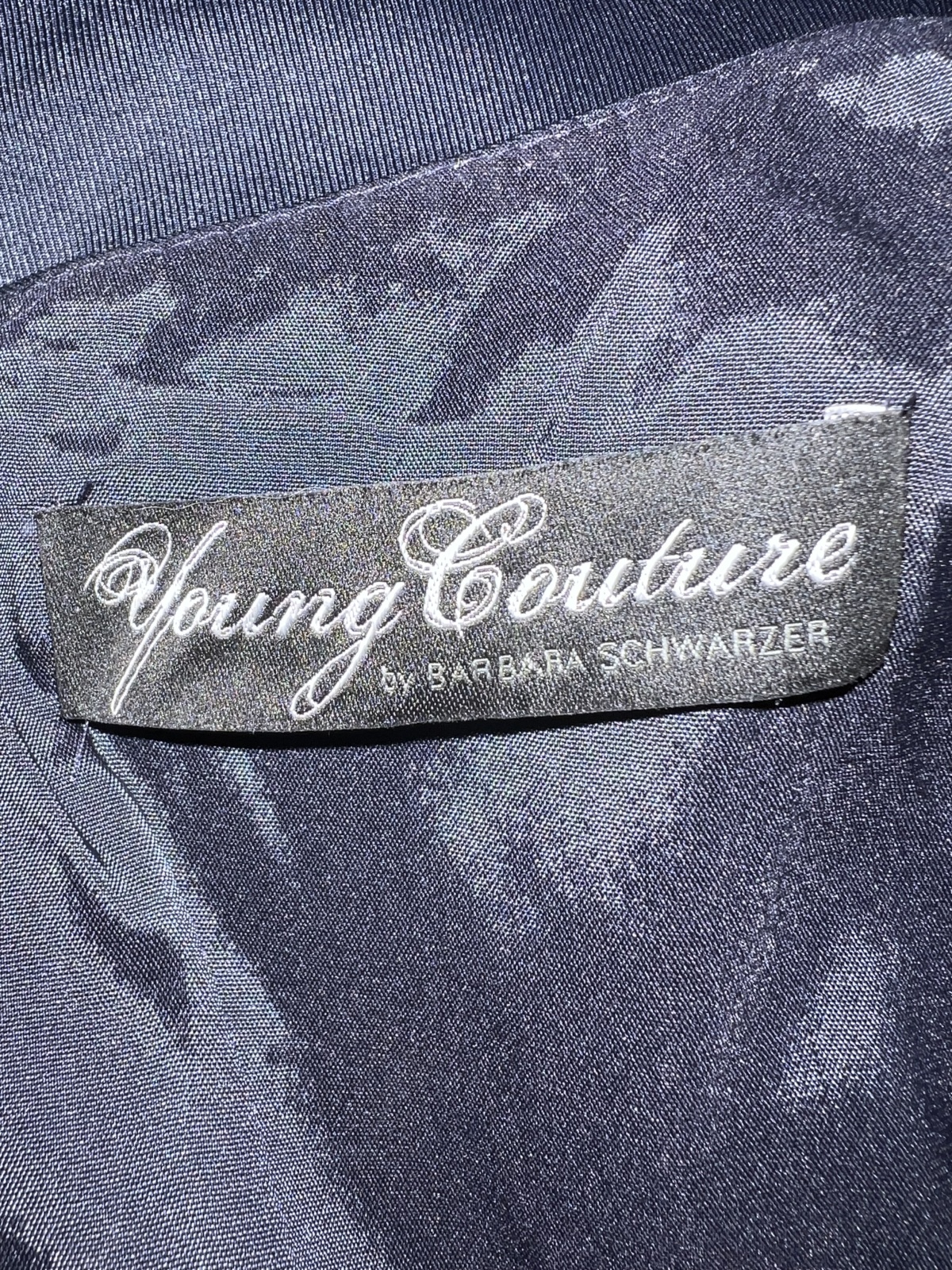 Young couture by Barbara Schwarzer Kleid