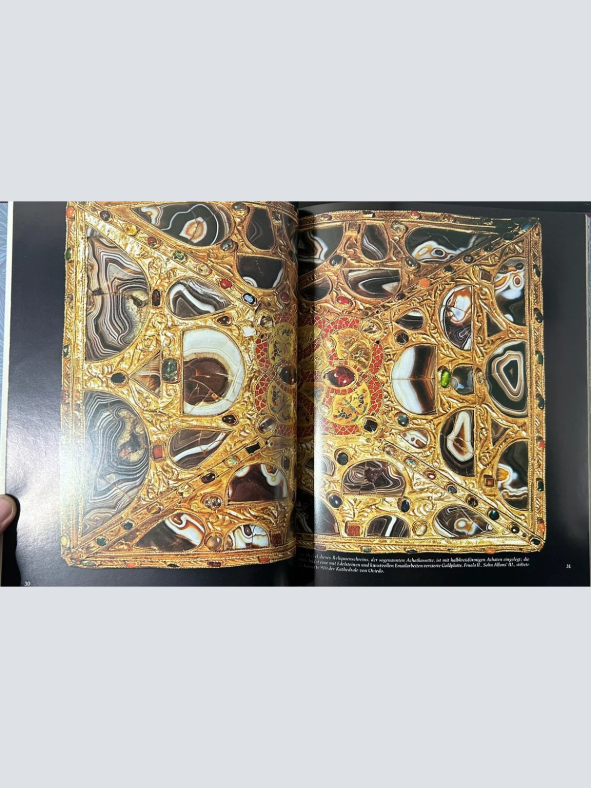 Die Könige von Spanien - Buch "Schätze der Welt" - Hardcover-Schlafhülle