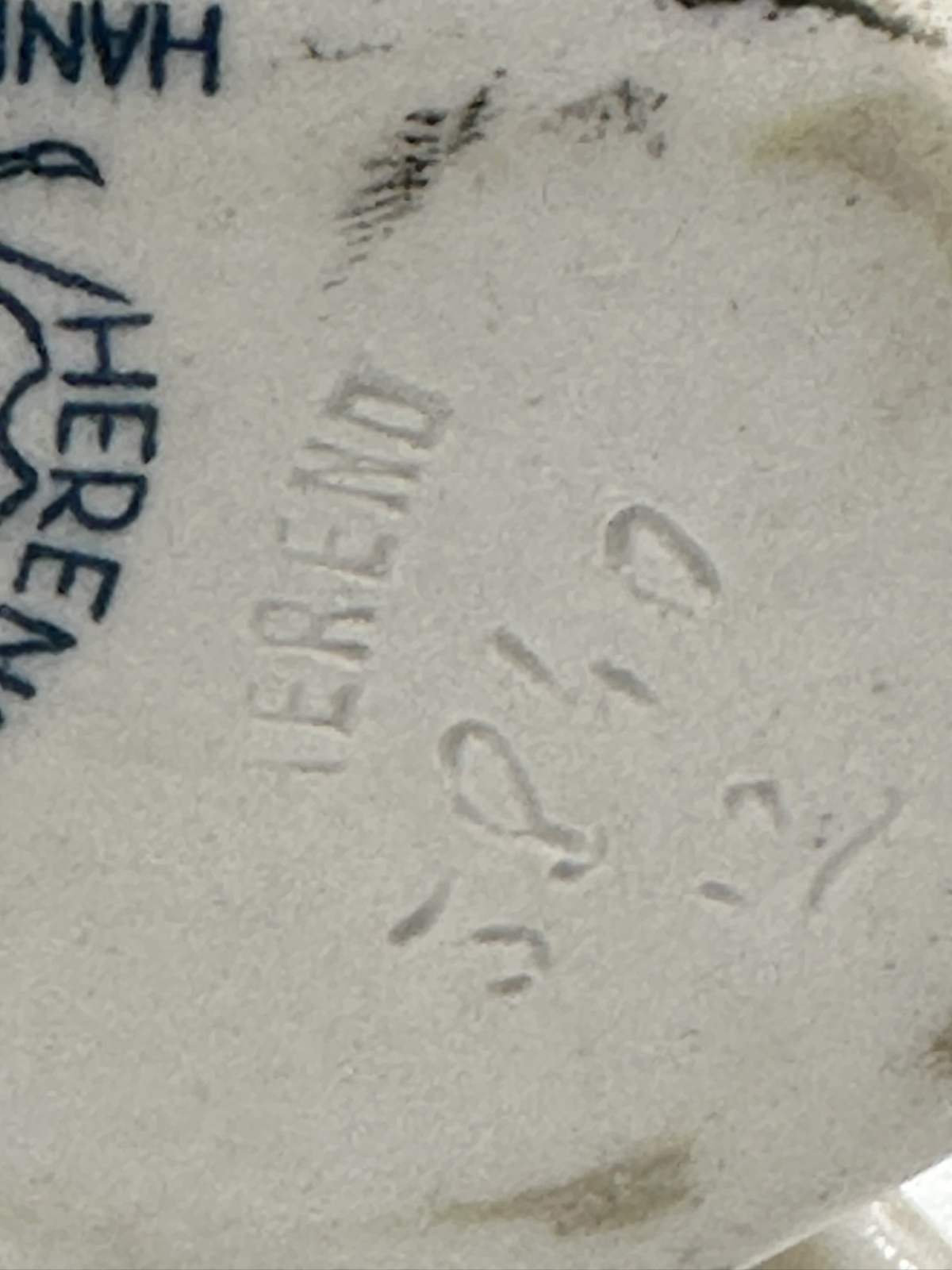 Herend Jägerjunge mit Hasen