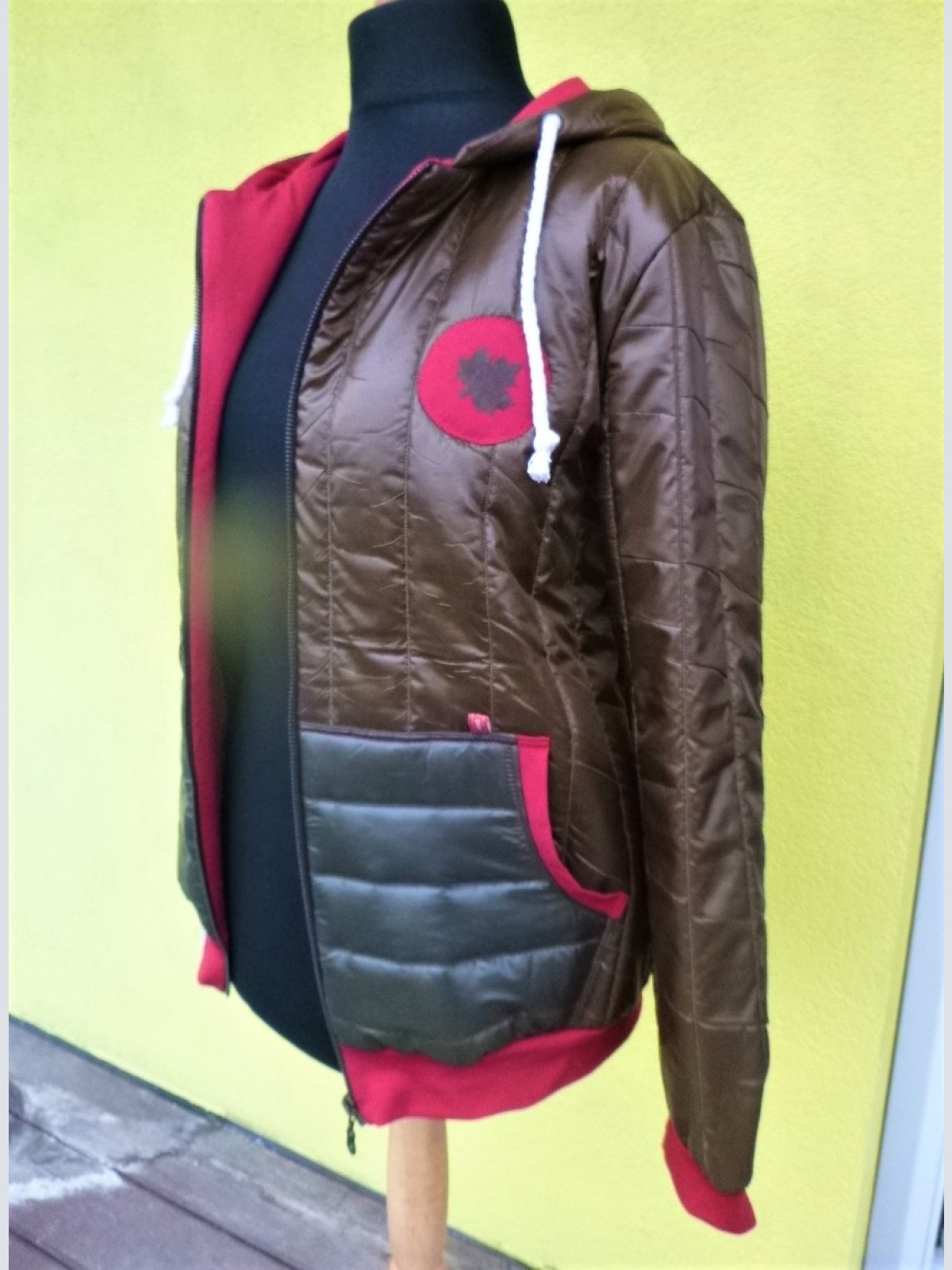 Steppjacke College Jacke in gedämpfte Erdtöne Größe M UNISEX