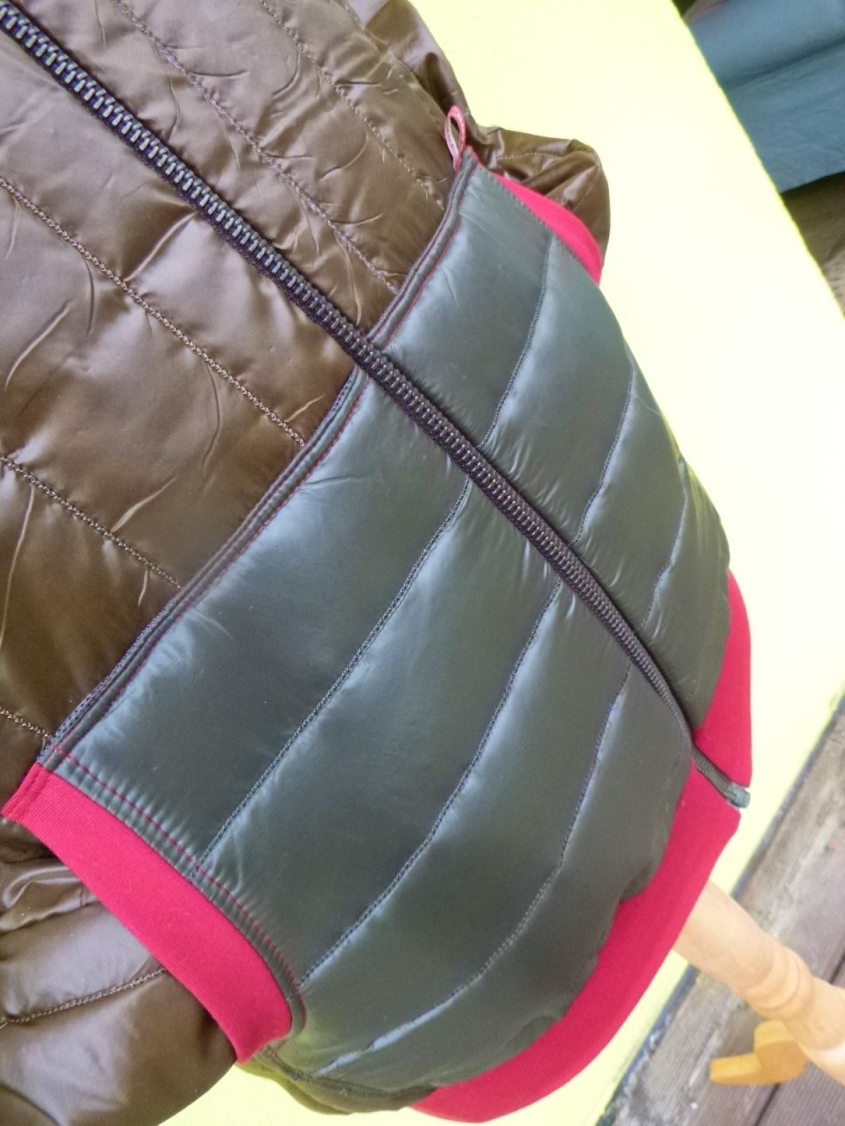 Steppjacke College Jacke in gedämpfte Erdtöne Größe M UNISEX