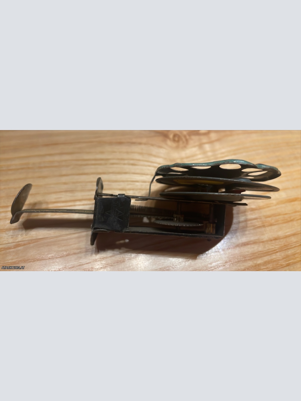 Blechspielzeug Blumenrad