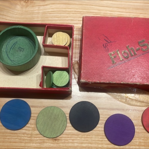 Floh-Spiel aus Holz