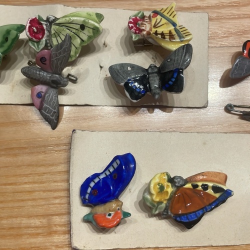 WHW Porzellanabzeichen Schmetterlinge