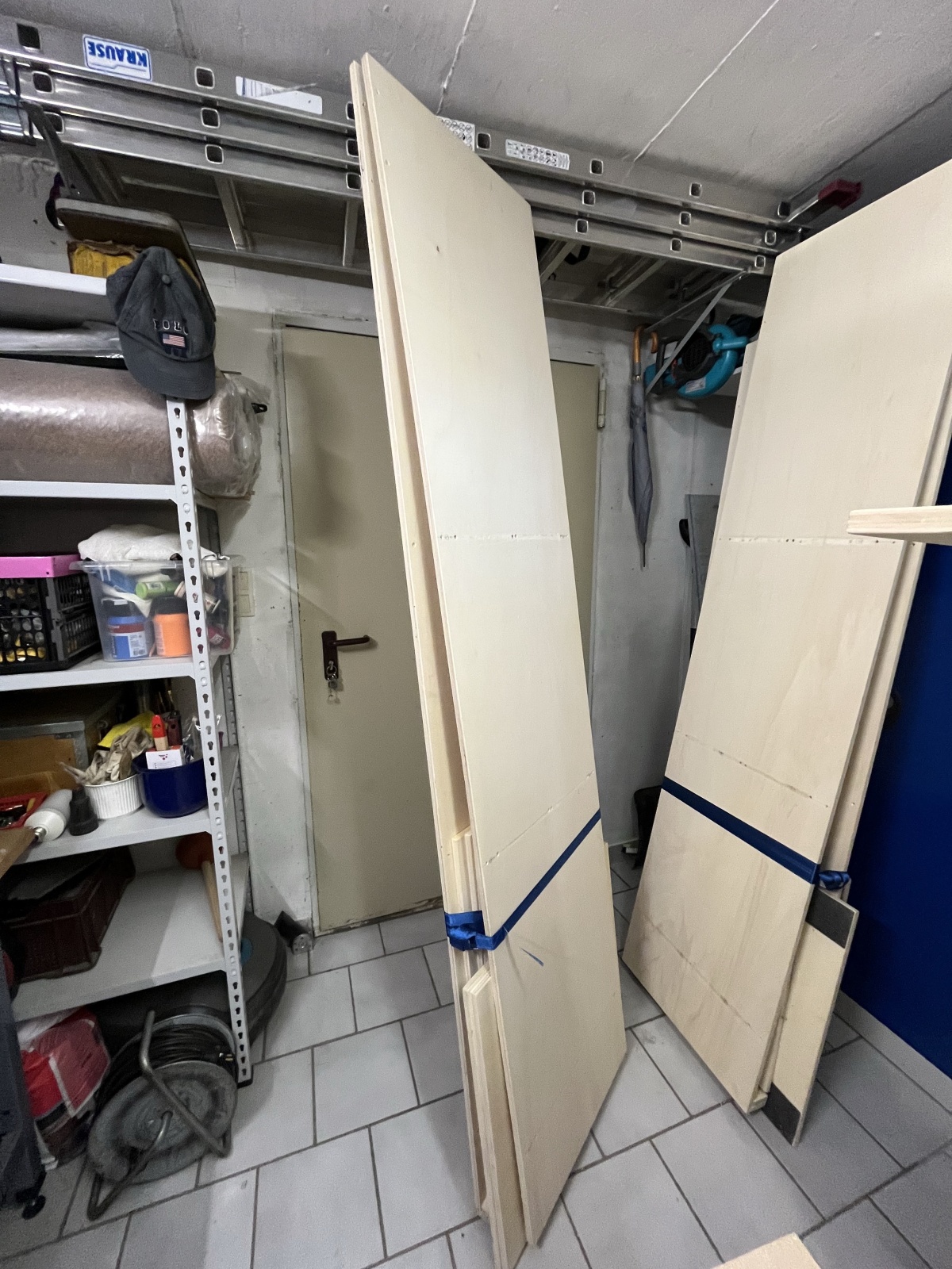 Bildständer - Staffeleien - 4 Stück / Holz