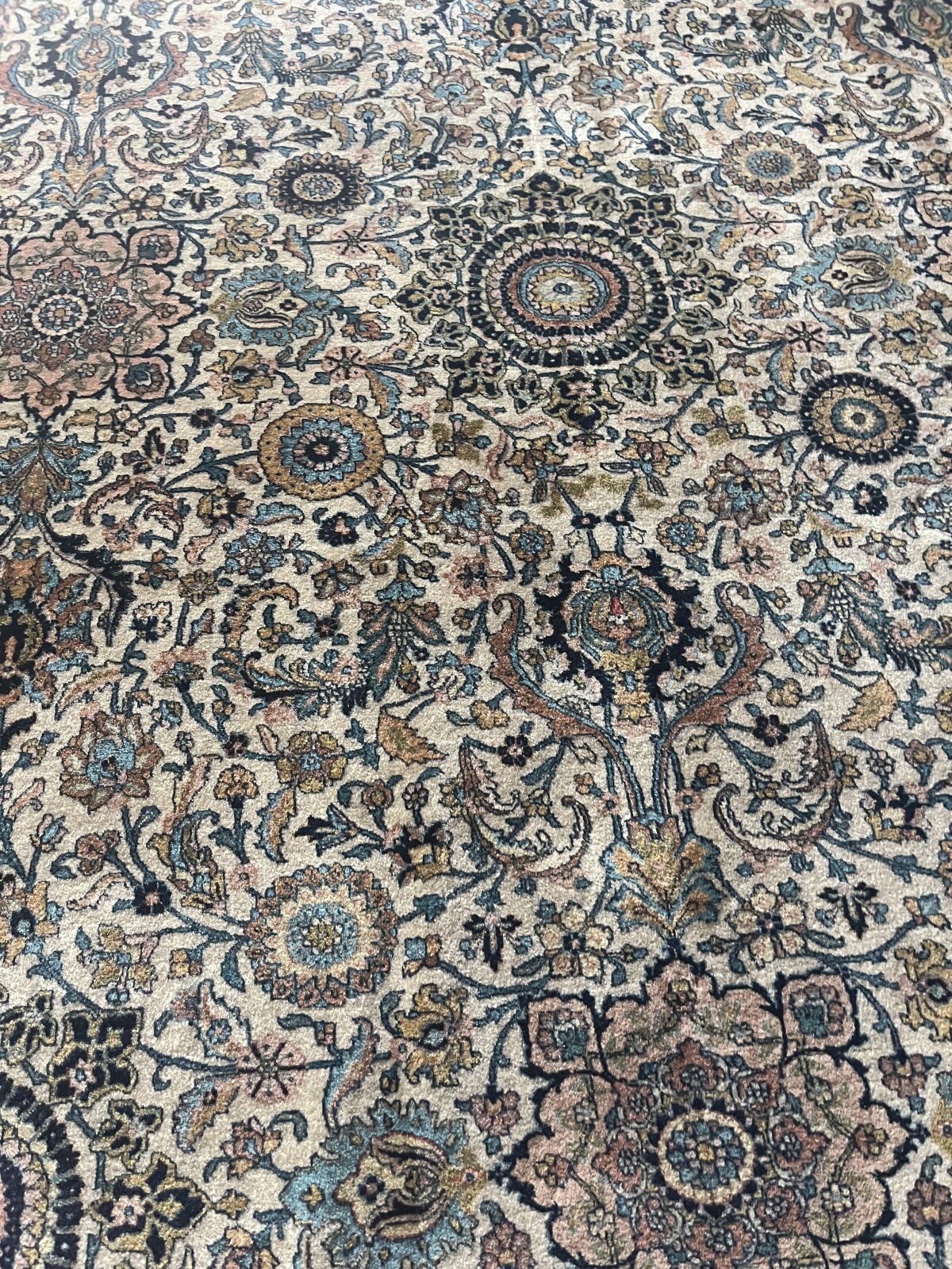 T2- Täbris - 332 x 244 cm / Kaufpreis ursprünglich Eur 50.000,-- / (N7000)