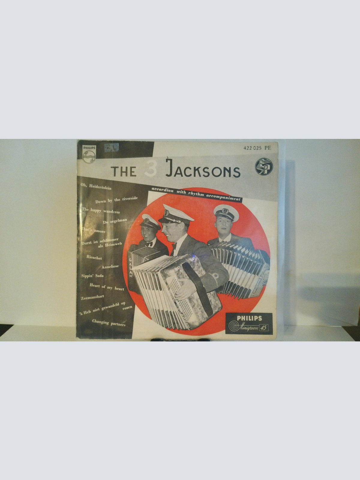 SINGLE / The 3 Jacksons – Accordion With Rhythm Accompaniment