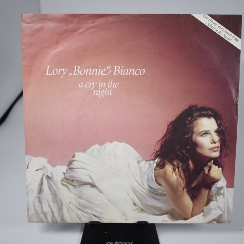 Single / Lory "Bonnie" Bianco – A Cry In The Night